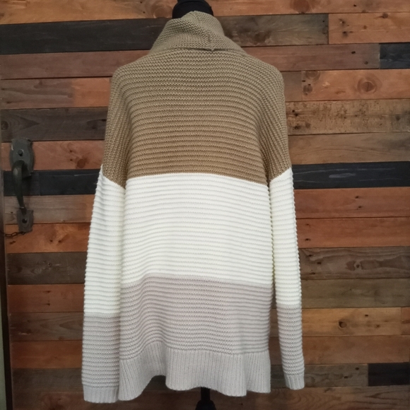 EUC PrinStory 3 tone knit turtleneck sweater - XL - Picture 3 of 5
